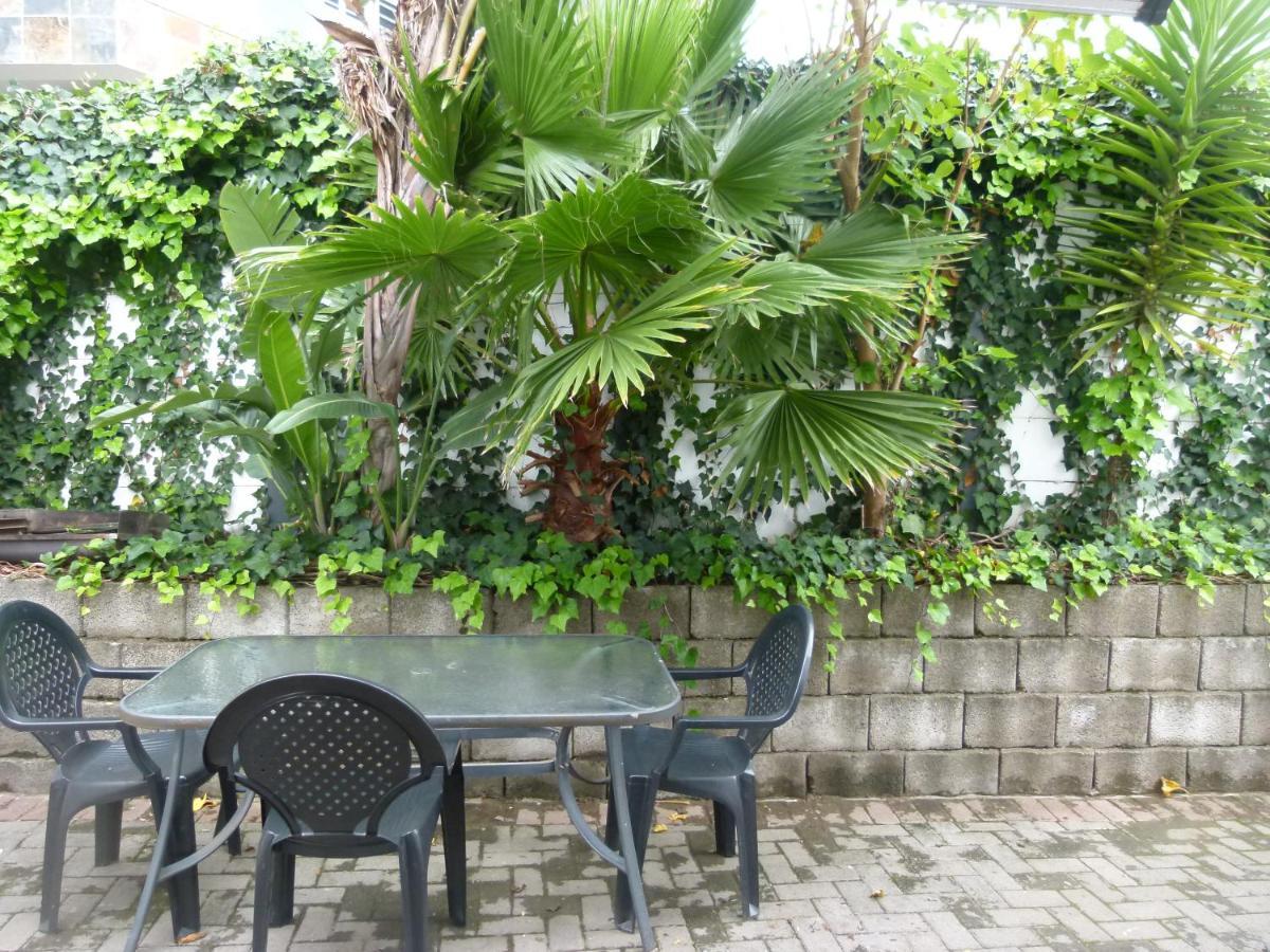 Eland Place Self Catering Guest House Beacon Bay المظهر الخارجي الصورة